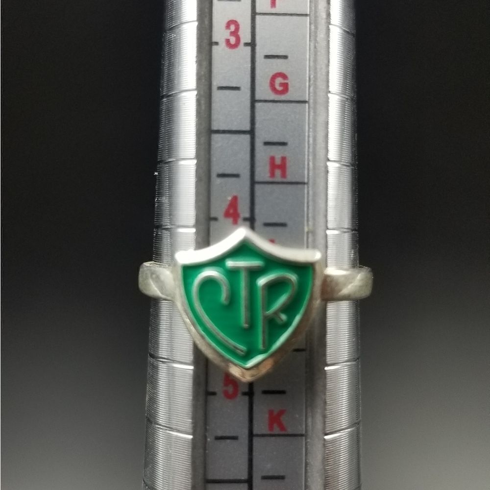 Ctr customized initial ring size 4.5 name jewelry. R152
